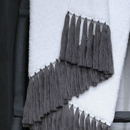 Pollux grey franges bath linen