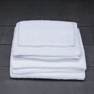 white plain high quality bath linen