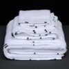 serviette éponge broderie main Memba blu