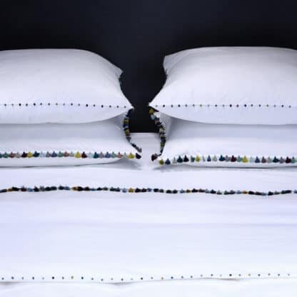 hand-embroidered bed linen style in white popelin