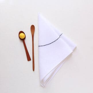 table linen yam black 3