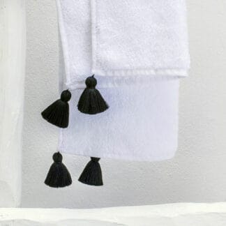 buy White absorbent bath towel and mat TULUM with black pompoms
