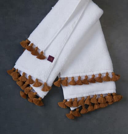 amber pompons white towel