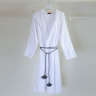 White terry bathrobe - grey pompon